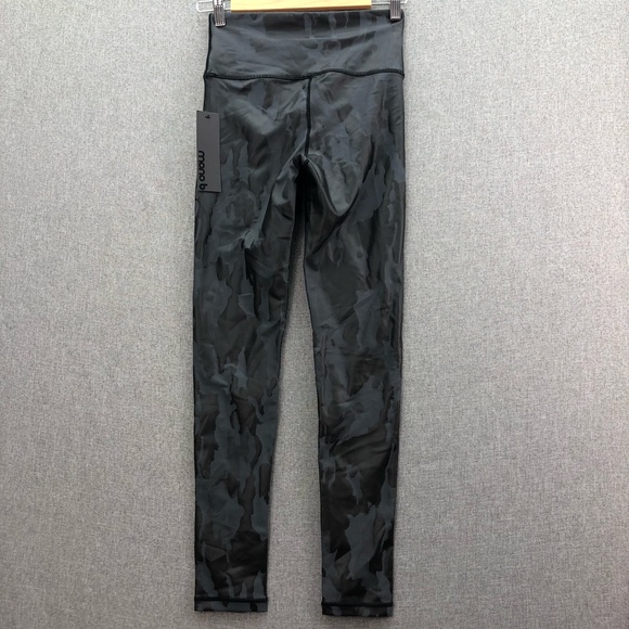 Mono B Camo Holographic Microdot Foil High-waist Leggings Size S - Picture 4 of 12